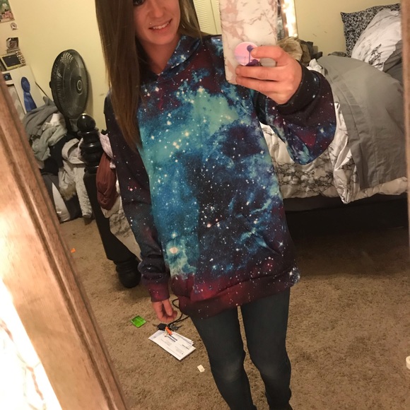 Galaxy hoodie NWOT - Picture 5 of 7